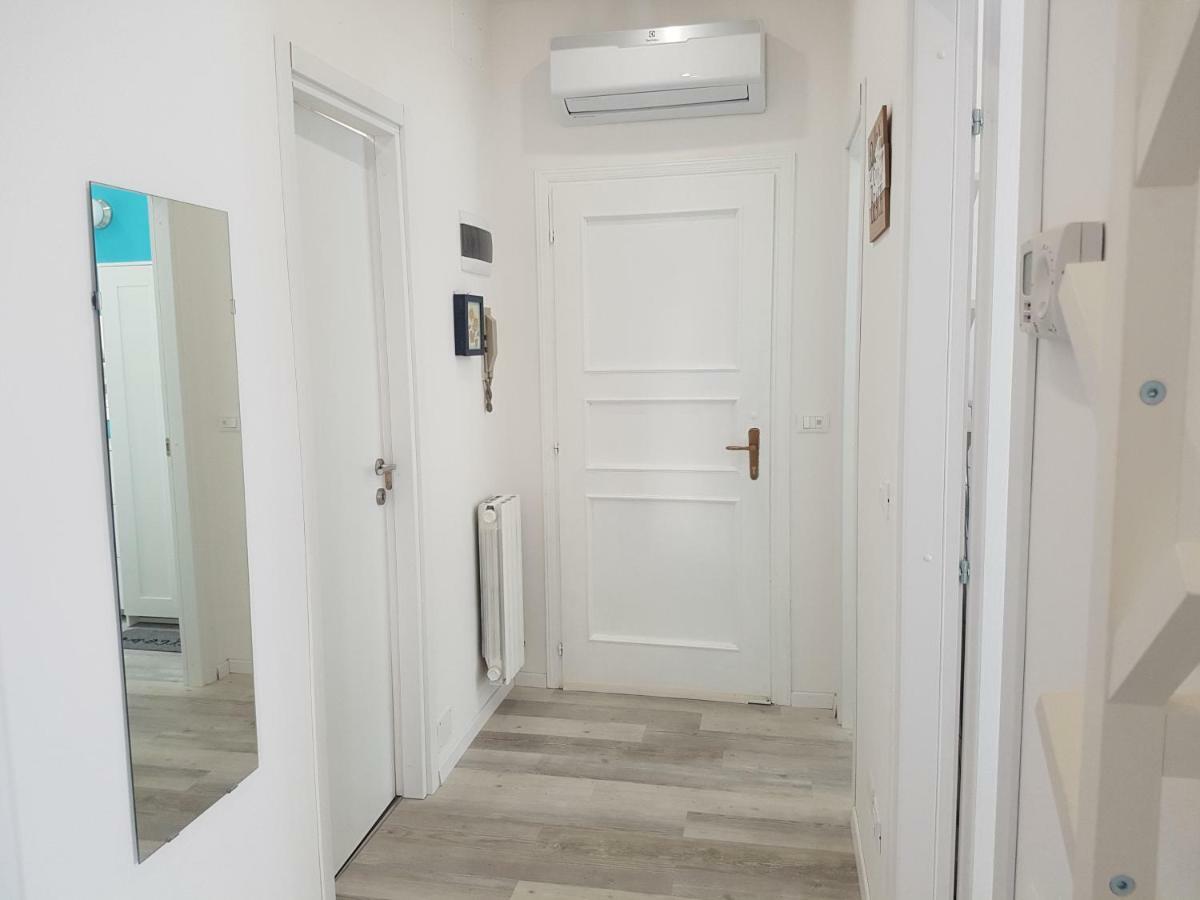 Piccolo Attico Sul Borgo Apartment Finale Ligure Bagian luar foto